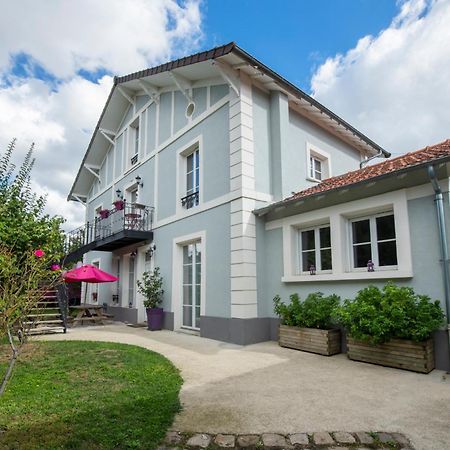 Roulotte Insolite Avec Terrasse Proche Paris Noisy-le-Grand Eksteriør bilde